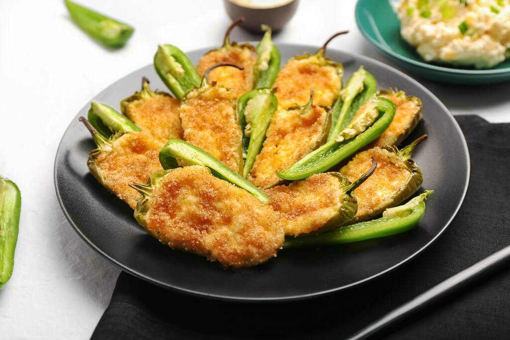 sajttal-toltott-jalapeno-jalapeno-poppers